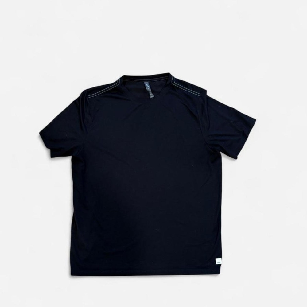 Vuori Strato Tech Tee Mens Large Black Performance Athletic T-Shirt